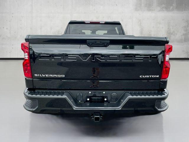 new 2024 Chevrolet Silverado 1500 car, priced at $35,995