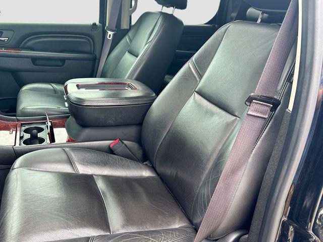 used 2013 Cadillac Escalade EXT car, priced at $29,600