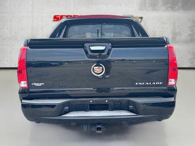 used 2013 Cadillac Escalade EXT car, priced at $29,600