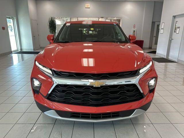 new 2025 Chevrolet Blazer car, priced at $37,550