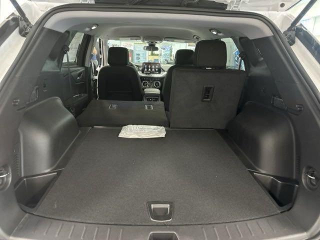 new 2025 Chevrolet Blazer car, priced at $32,999