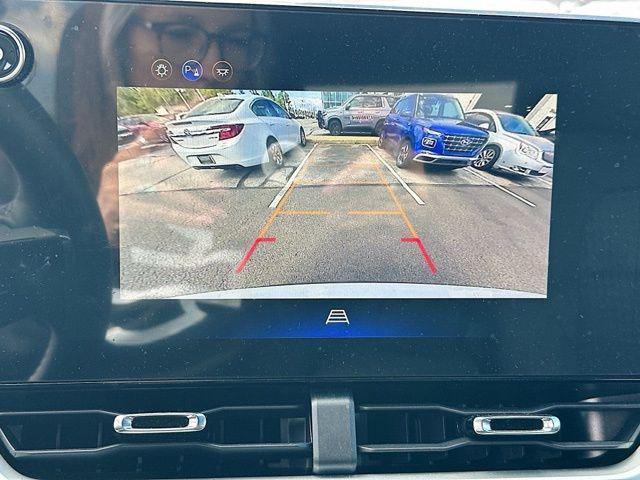 new 2026 Chevrolet Equinox car, priced at $25,590