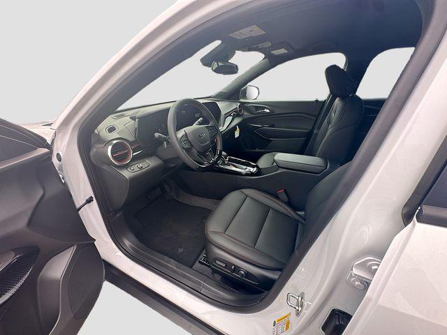 new 2025 Chevrolet Trax car, priced at $22,500