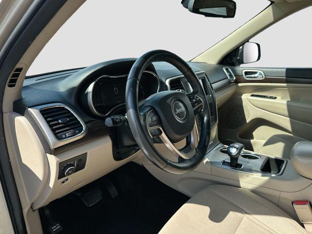 used 2014 Jeep Grand Cherokee car, priced at $6,391