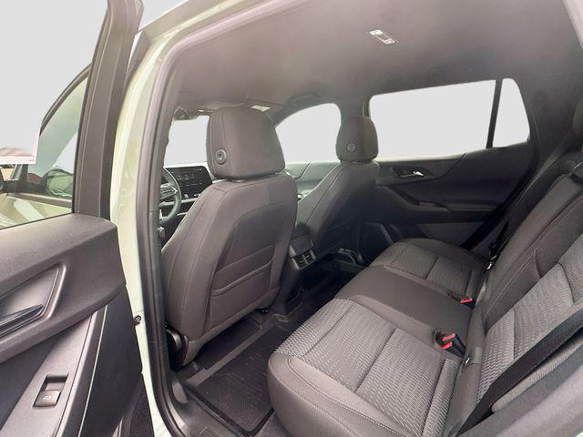 new 2026 Chevrolet Equinox car, priced at $30,587