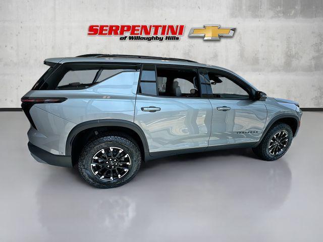 new 2025 Chevrolet Traverse car, priced at $54,014
