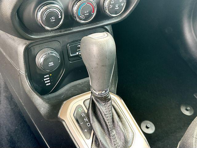 used 2015 Jeep Renegade car, priced at $10,487