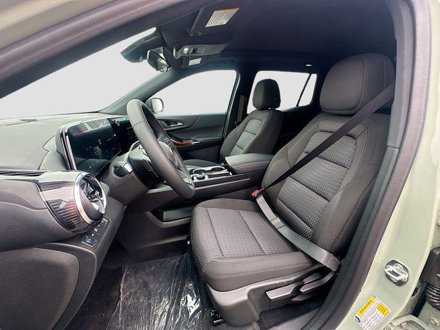new 2026 Chevrolet Equinox car, priced at $32,729