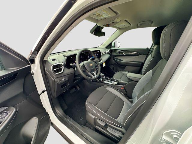 new 2026 Chevrolet TrailBlazer car, priced at $25,000