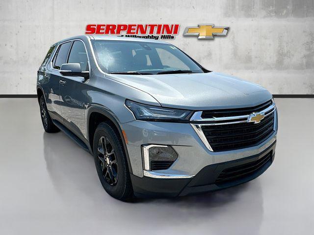 used 2023 Chevrolet Traverse car, priced at $31,998