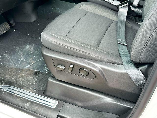 new 2025 Chevrolet Silverado 1500 car, priced at $39,795