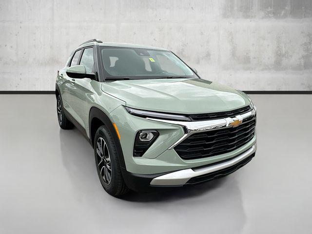 new 2026 Chevrolet TrailBlazer car, priced at $24,100