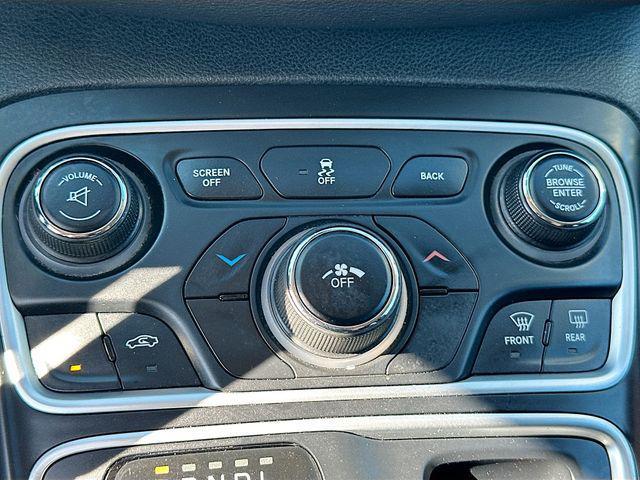 used 2015 Chrysler 200 car, priced at $8,887