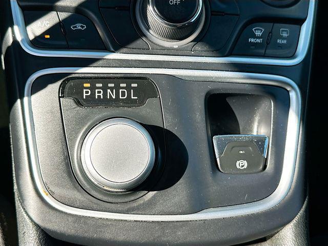 used 2015 Chrysler 200 car, priced at $8,887