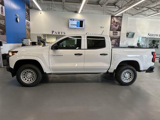 new 2024 Chevrolet Colorado car, priced at $32,390