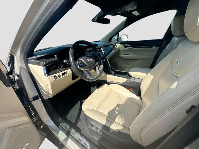 used 2017 Cadillac XT5 car, priced at $18,413