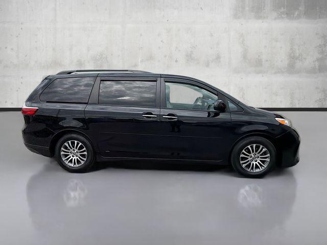 used 2020 Toyota Sienna car, priced at $29,287