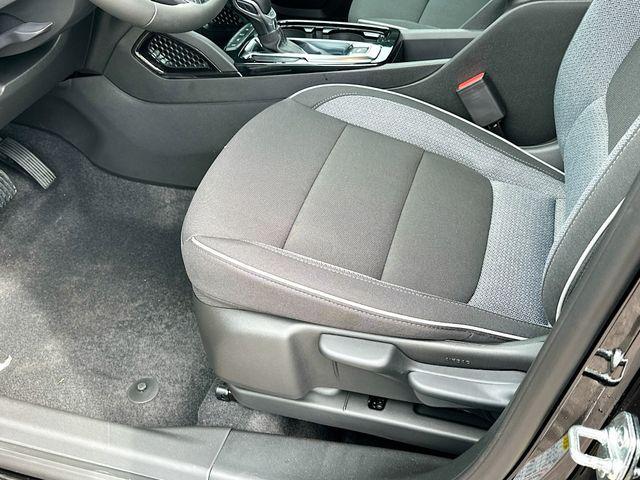 new 2026 Chevrolet TrailBlazer car, priced at $25,000