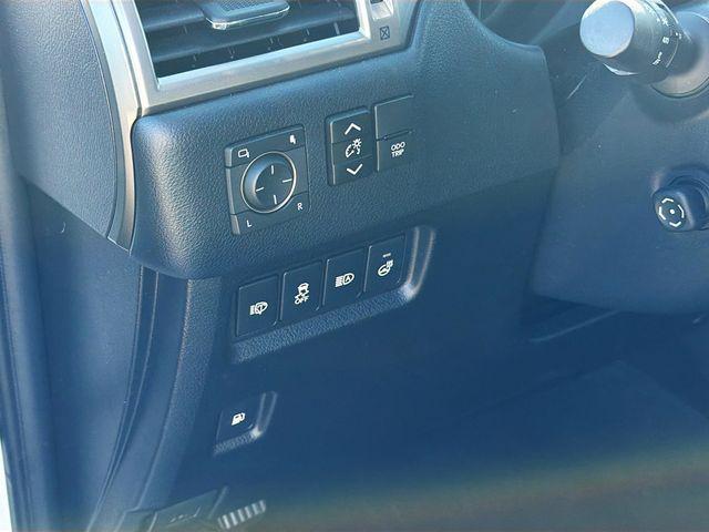 used 2023 Lexus GX 460 car, priced at $49,721