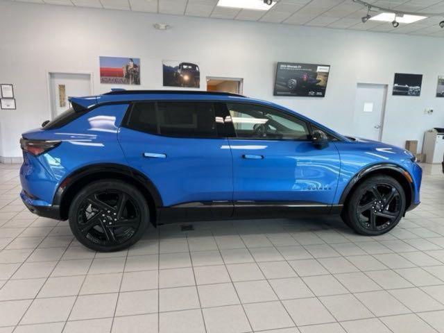 new 2025 Chevrolet Equinox EV car, priced at $32,995