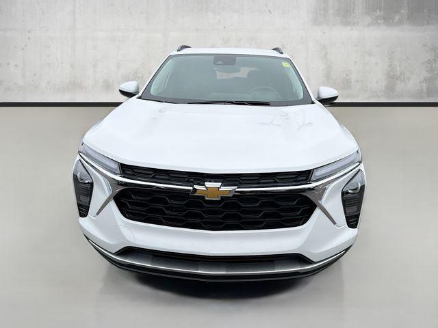 new 2026 Chevrolet Trax car, priced at $25,170
