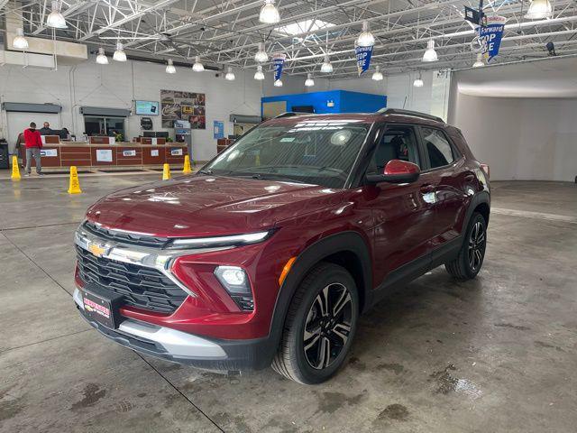 new 2025 Chevrolet TrailBlazer car, priced at $27,978