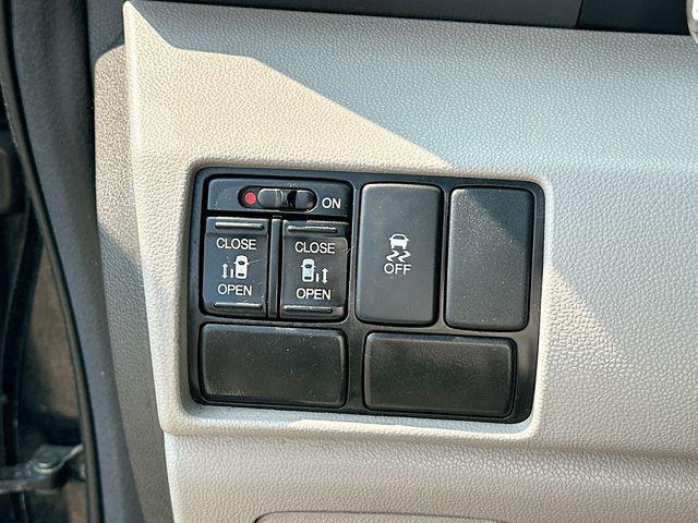 used 2014 Honda Odyssey car, priced at $13,849