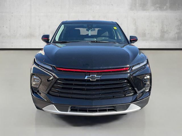 new 2025 Chevrolet Blazer car, priced at $33,299