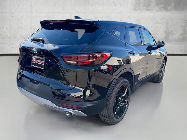 new 2025 Chevrolet Blazer car, priced at $33,299