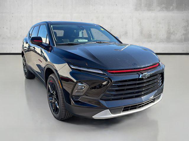 new 2025 Chevrolet Blazer car, priced at $33,299