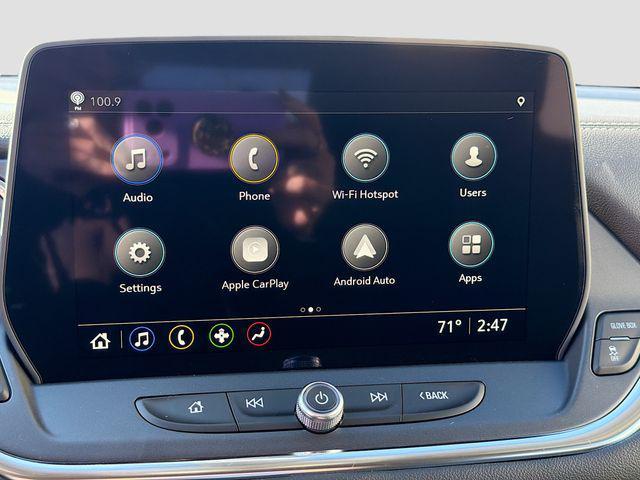 new 2025 Chevrolet Blazer car, priced at $33,299