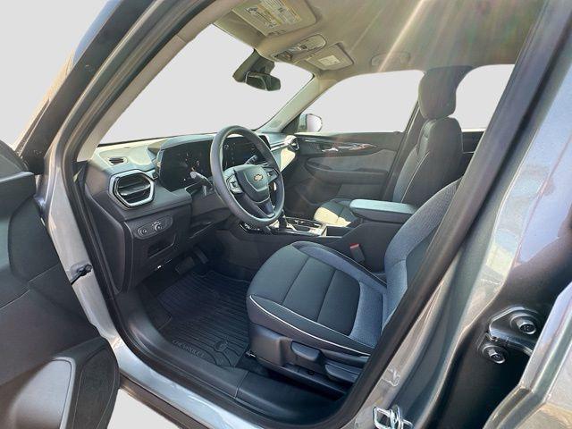 new 2026 Chevrolet TrailBlazer car, priced at $27,005