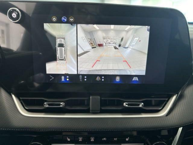new 2026 Chevrolet Equinox car, priced at $26,995