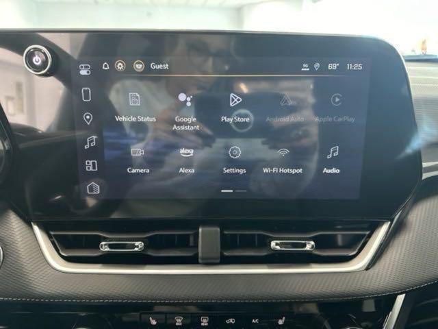 new 2026 Chevrolet Equinox car, priced at $26,995
