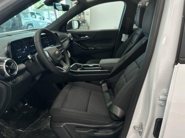 new 2026 Chevrolet Equinox car, priced at $26,995