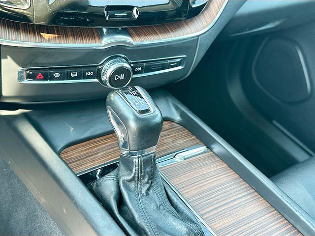 used 2020 Volvo XC60 car, priced at $22,794