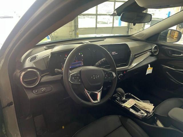 new 2025 Chevrolet Trax car, priced at $26,335