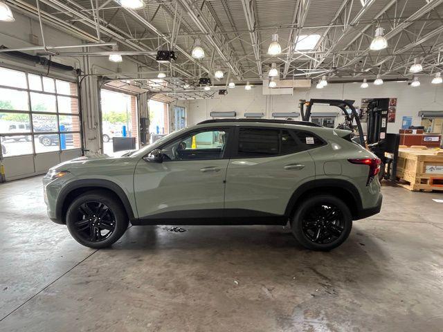 new 2025 Chevrolet Trax car, priced at $26,335