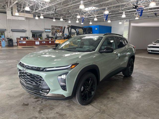 new 2025 Chevrolet Trax car, priced at $26,335
