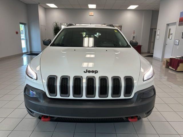 used 2015 Jeep Cherokee car, priced at $14,549