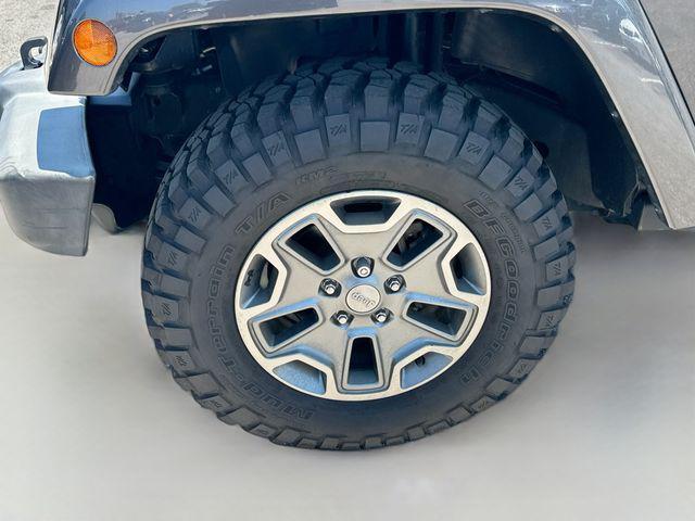 used 2016 Jeep Wrangler Unlimited car, priced at $21,264