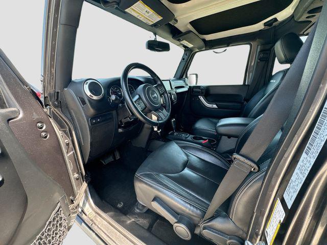 used 2016 Jeep Wrangler Unlimited car, priced at $21,264