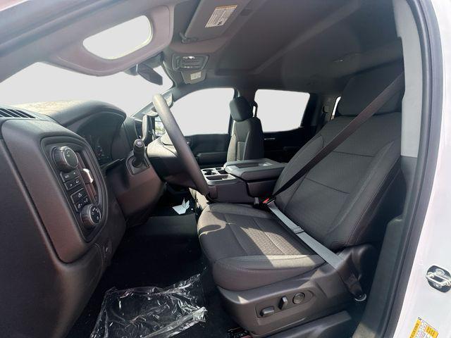 new 2024 Chevrolet Silverado 1500 car, priced at $35,995