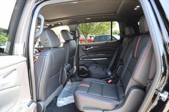 new 2025 Chevrolet Traverse car, priced at $56,380