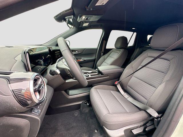 new 2026 Chevrolet Equinox car, priced at $32,729