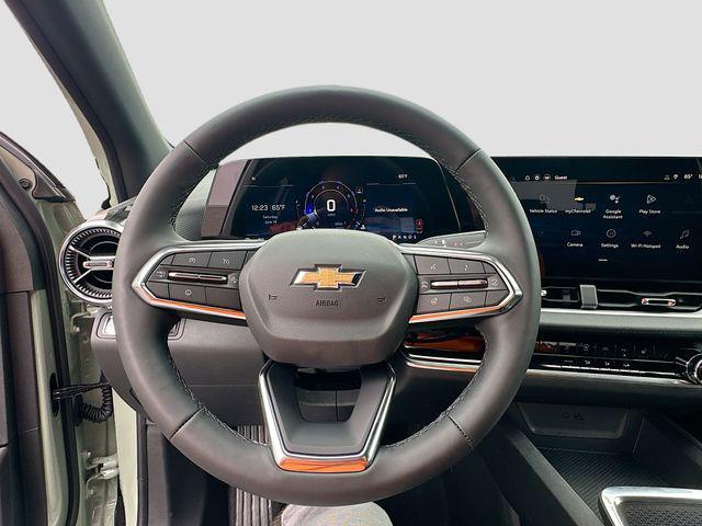 new 2026 Chevrolet Equinox car, priced at $32,729