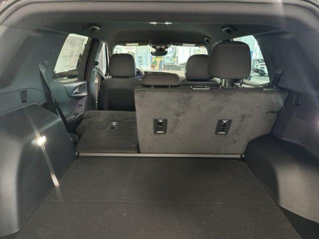 new 2026 Chevrolet Equinox car, priced at $30,930