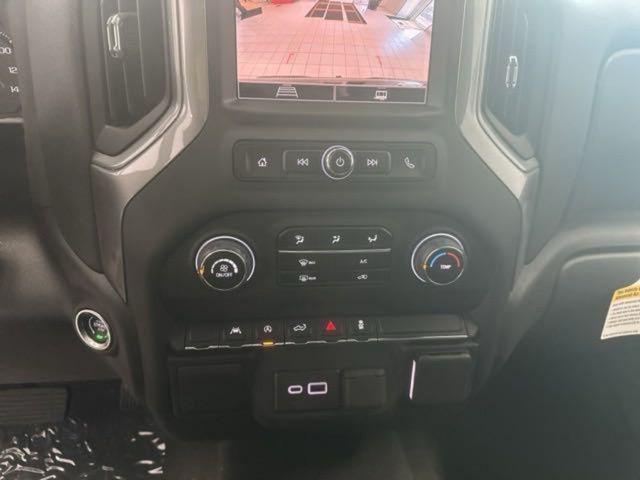 new 2026 Chevrolet Equinox car, priced at $30,930
