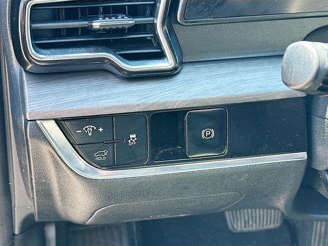 used 2023 Kia Sportage car, priced at $25,324