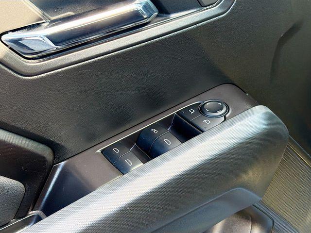 new 2025 Chevrolet Colorado car, priced at $32,995